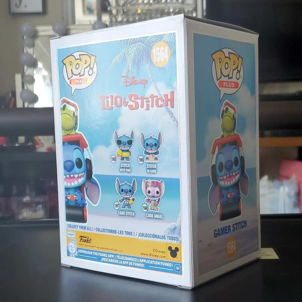Funko Pop! Disney Lilo & Stitch Gamer Stitch METALLIC Vinyl Figure